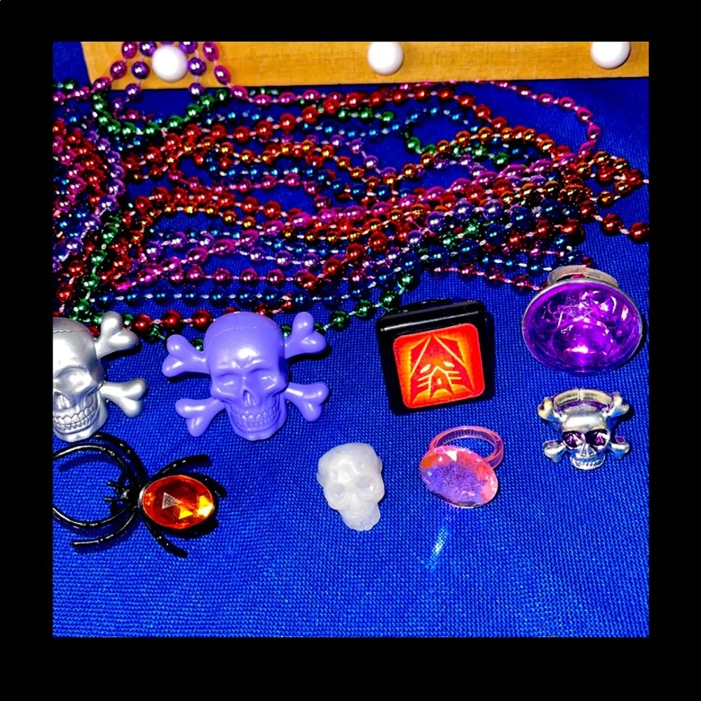 18pc Mixed Toys Birthday party favor PINATA FILLER Kids Children Fun game.